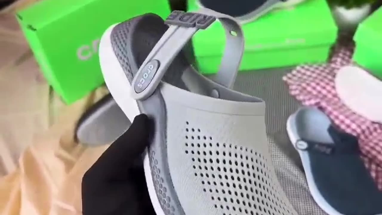 crocs world
