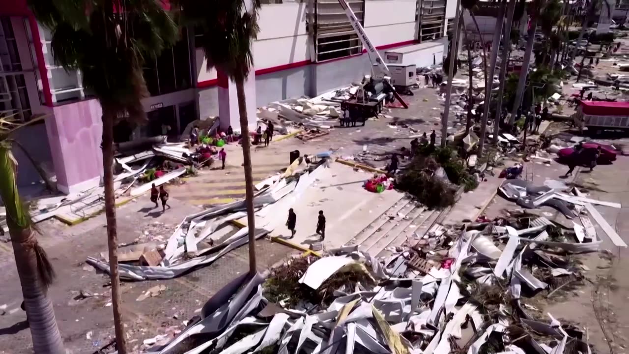 Footage shows destruction in Acapulco after Hurricane Otis