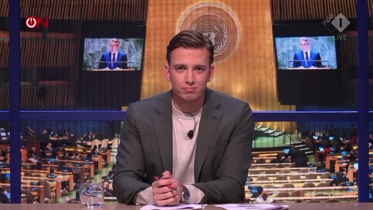 Yernaz Ramautarsing noemt het Koninklijk Huis een gangster-familie! │ NPO 1 uitzending van 1 oktober 2024 van Ongehoord Nieuws