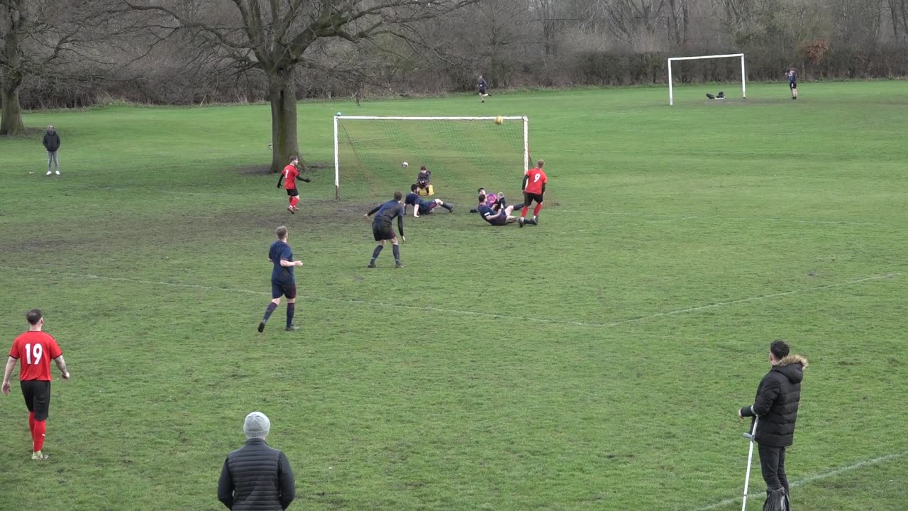 The Martyrs Goalkeeper Pulls Off a Vital Save With His Feet