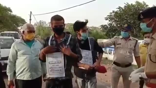 india unvaccinated marked by skulls & crossbones