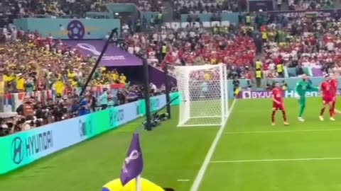 Neymar is the King of Corners 👑 #shorts #viral #football#neymar