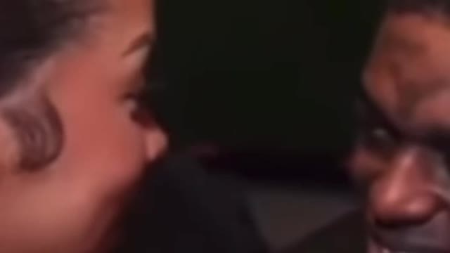 Brittany Renner and Kodak black starts flirting and kiss