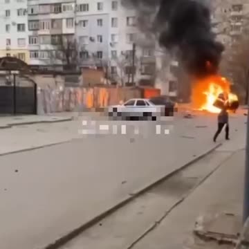 A powerful explosion in Melitopol blew up a car