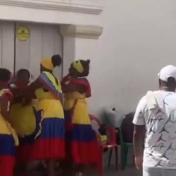 Pelea de palenqueras