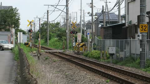 JR Sagami set arriving to small station