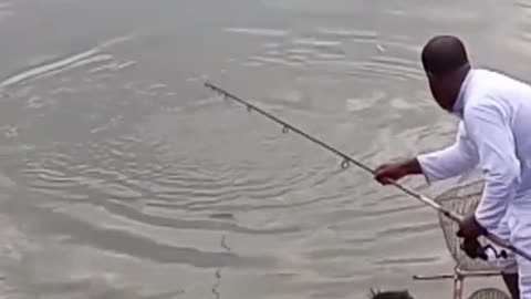 WOW ! Amazing fishing video