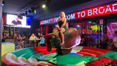 GIRL TAKE ON THE BULL! Benidorm Bull Ride. Mechanical Bull EPIC FAIL