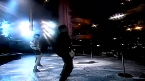 Lisa Lisa & Cult Jam - Let The Beat Hit 'Em (Showtime at the Apollo) [Video]