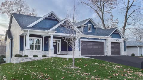 Custom Ranch Home w/ Gourmet Kitchen & Huge Walk-in Pantry // Interior Design Ideas