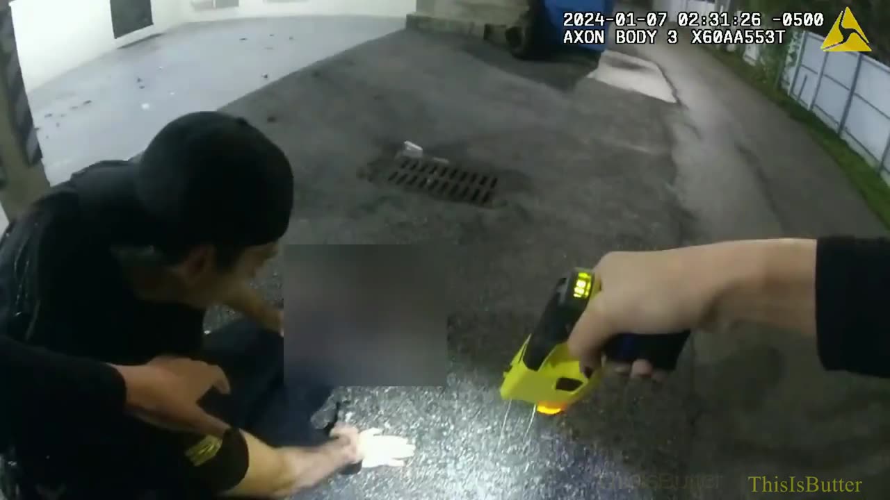 Body cam video shows fleeing teen car burglary suspect Tased by Coral Gables cop