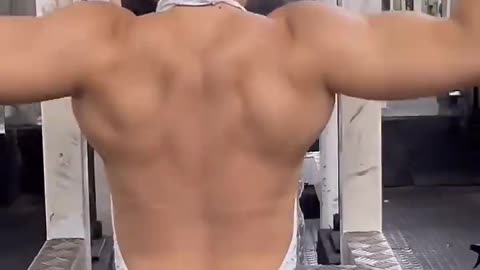 📹 shining Latina back day