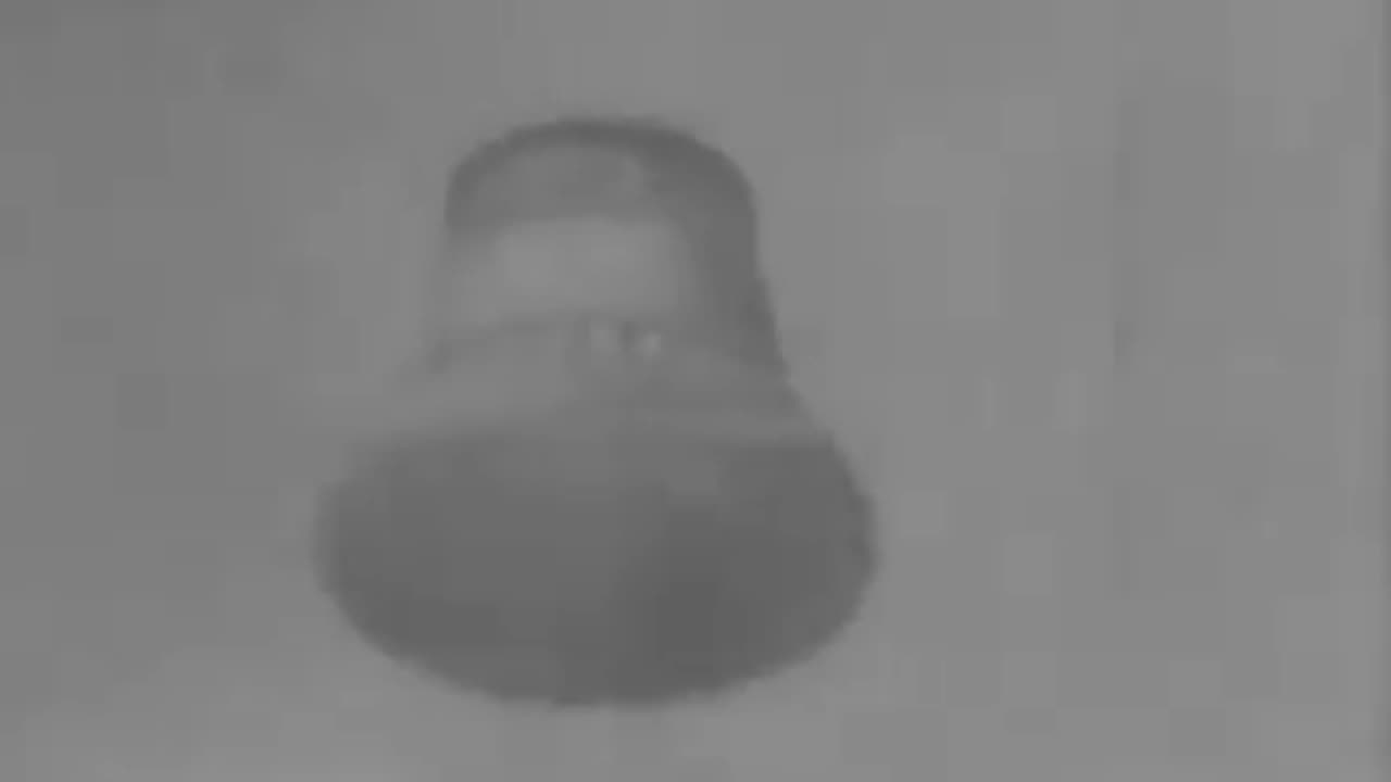 NAZI Video Footage of 1st SUCCESSFUL Flight of DIE GLOCKE ANTIGRAVITY ENGINE/1st Man-Made UFO?