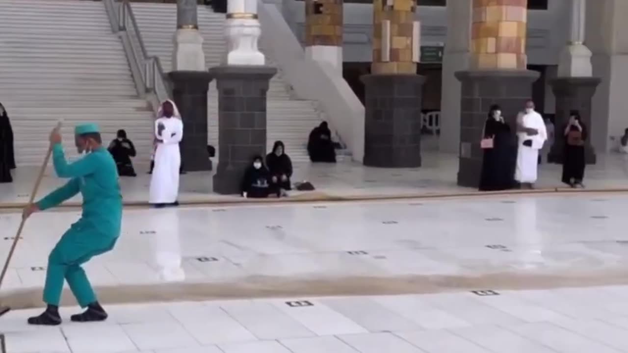 Masjid Al Haram Cleaning -- Makkah