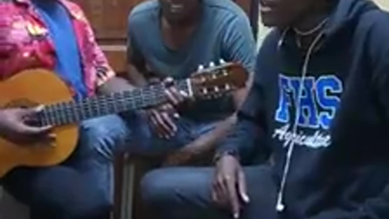 Jamming oya by yvanburavan #rwanda