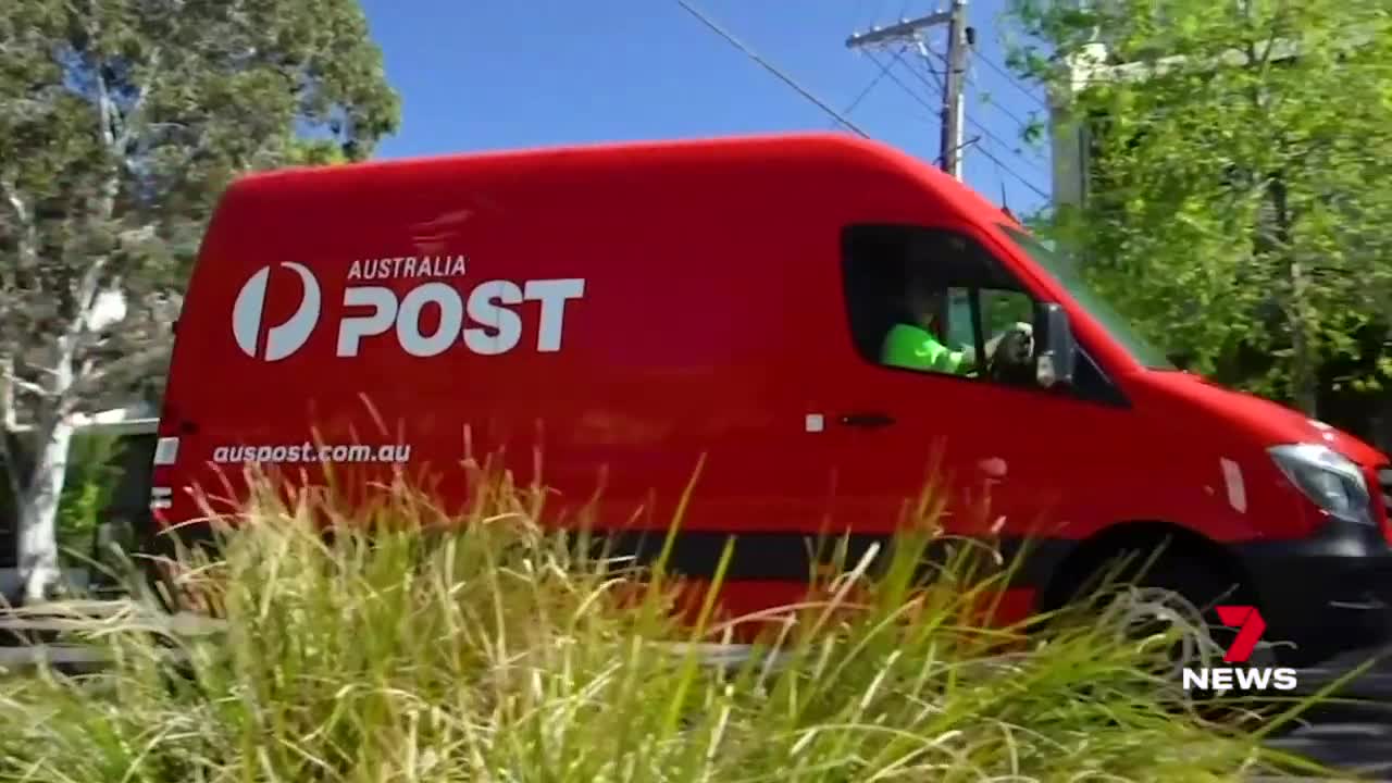 Christmas thief steals Australia Post van from Daisy Hill