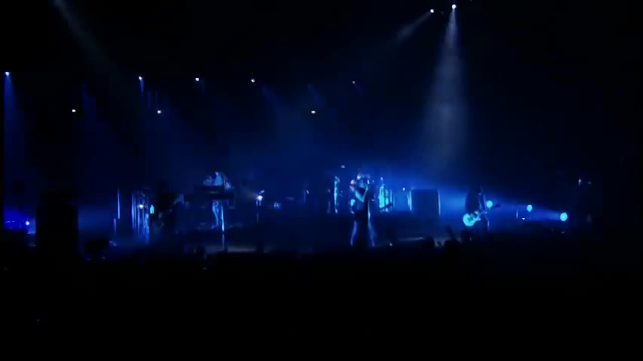 Nine Inch Nails - The Hand That Feeds (Live Beside You In Time) 1080p HD