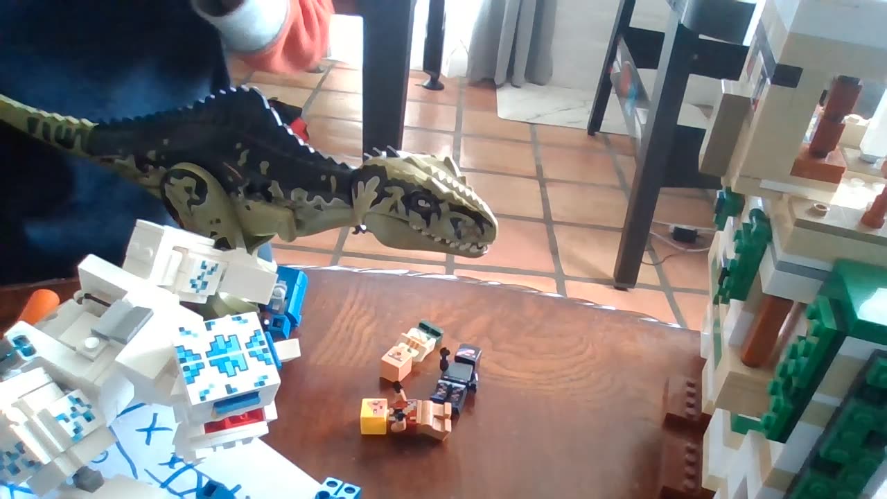 the iron golem vs player in lego minecraft