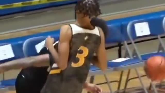 Mikey vs Hansel Emmanuel 💯🏀 #fypシ #sports #foryou #basketball #foryoupage