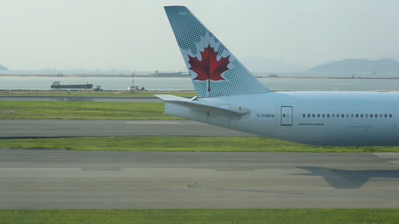 Regina International Airport: Info, History and Adventures