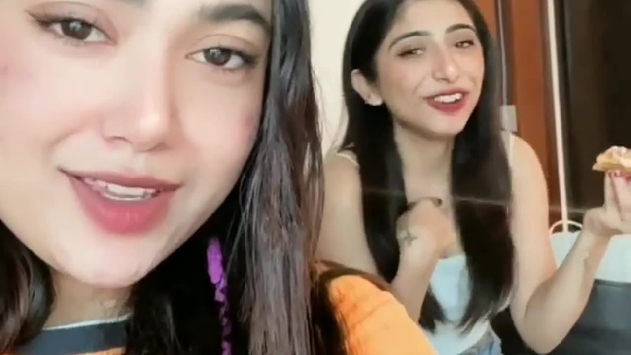 Call Me Sherni Video With Her Bestie ❤️‍🔥😘