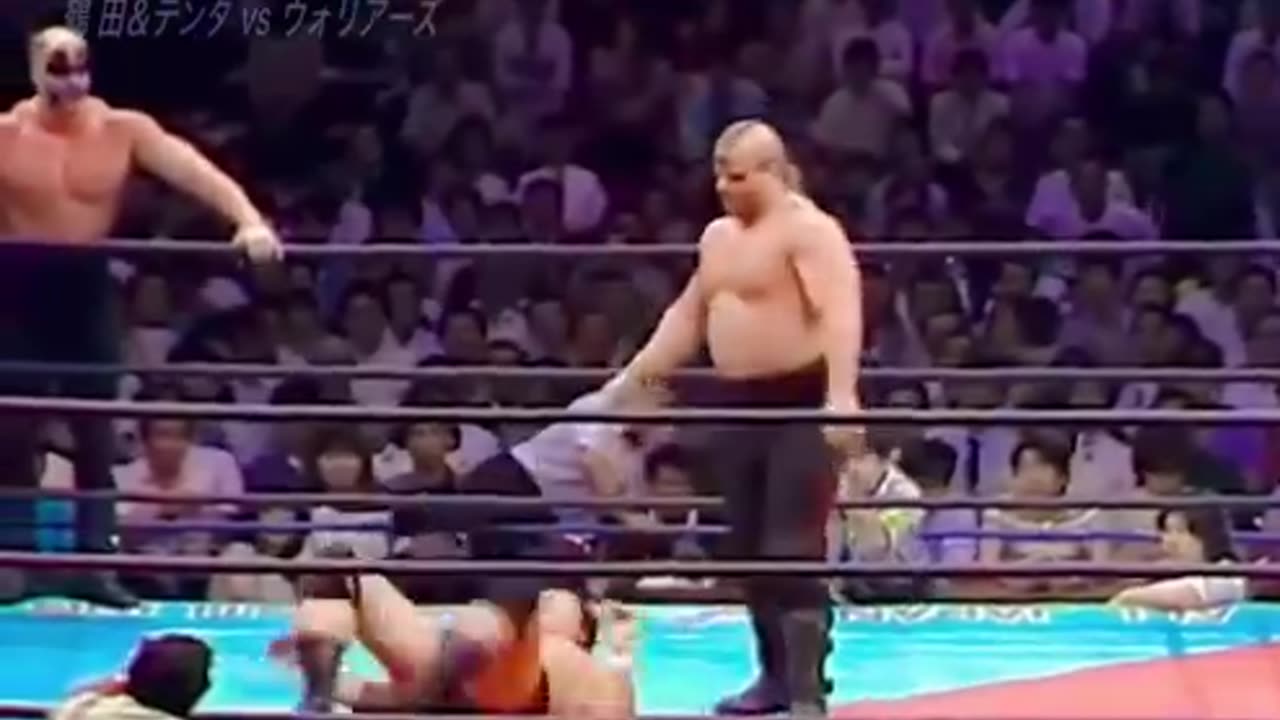 LOD vs Jumbo / John Tenta