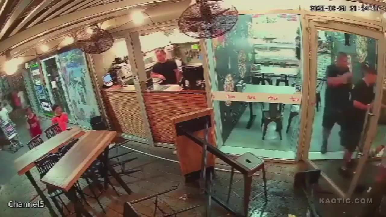 Fight Beaks Out Outside The Bar In Israel