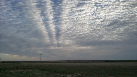 Sky view Chemtrails