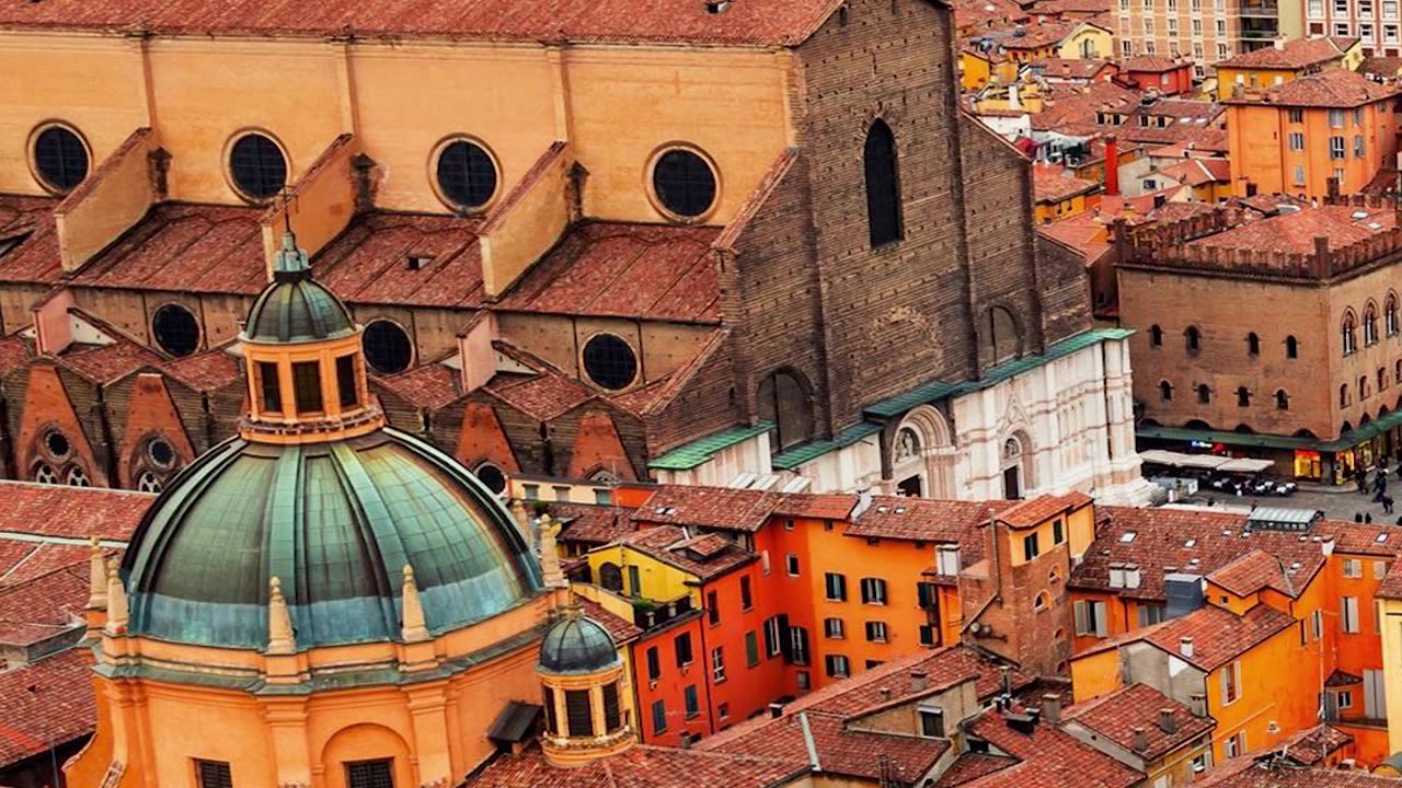 Oferta 3 zile in Bologna, Italia, 339€, 2 adulti