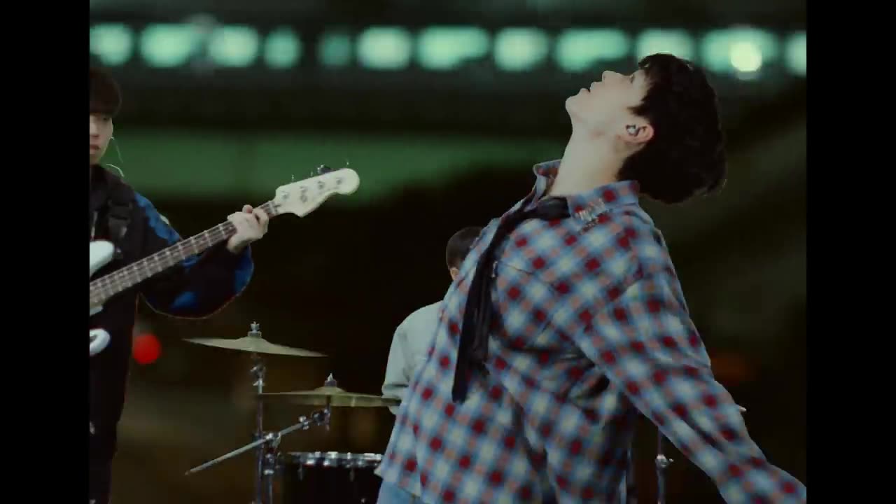 SPECIAL VIDEO -VERNON -Black Eye Band live session