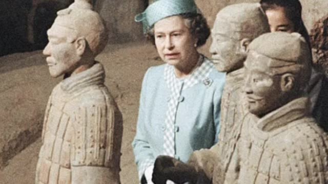 Queen ElizabethII, first British sovereign to visit China in 1986