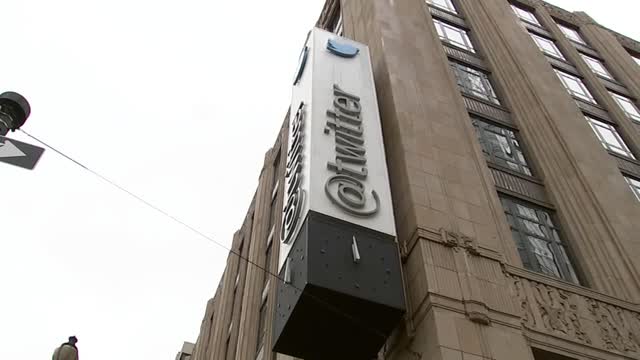 Twitter testing edit button