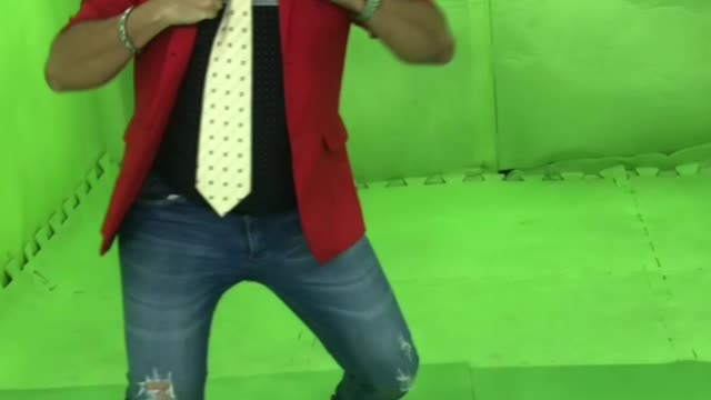 ENSINANDO A NOVA DANÇA