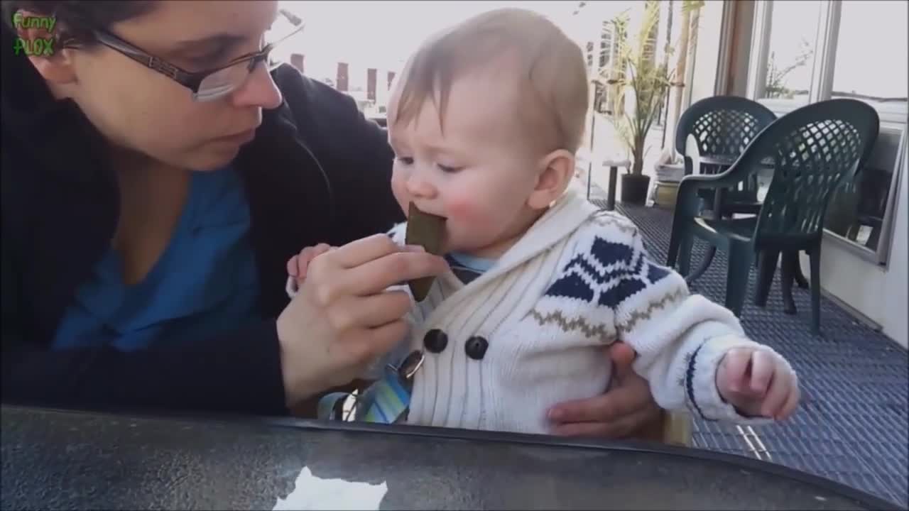 Top 10 funny baby vedio