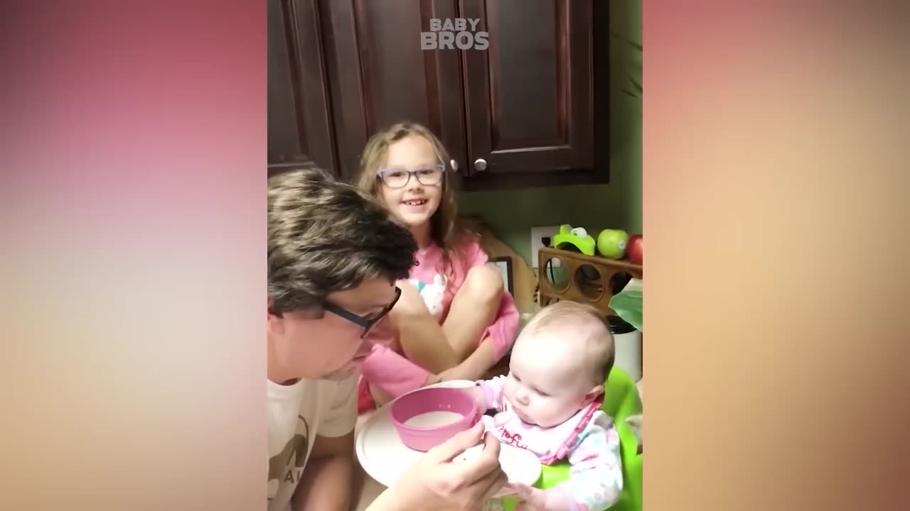 The Moments of Hilarious Dads and Cute Babies - Funny Baby Videos