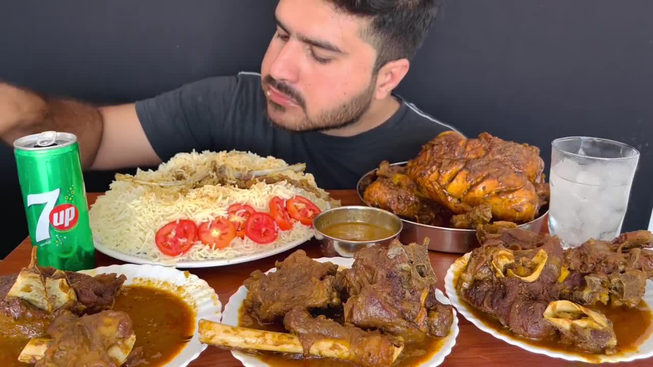 ASMR EATING SPICY WHOLE CHICKEN CURRY+SPICY MUTTON CURRY+WHITE RICE+GREEN CHILLI || MUKBANG-8