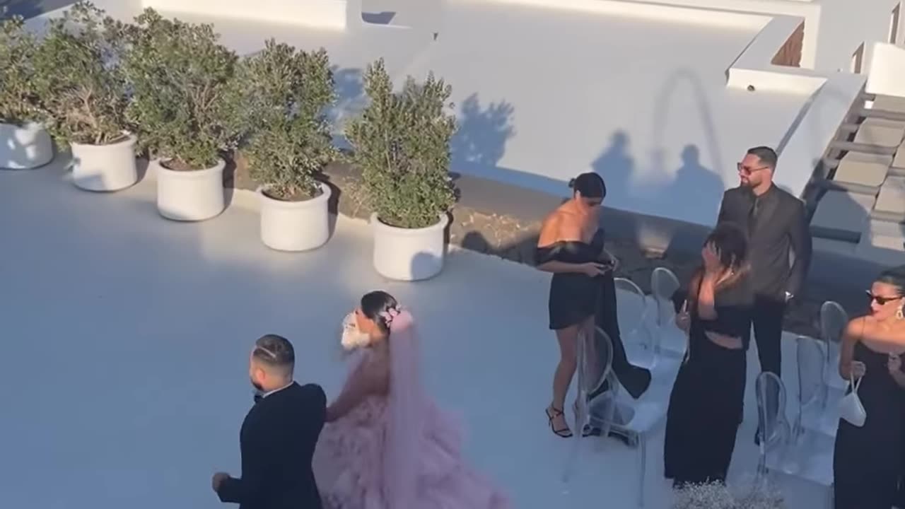 Iranian couple's marriage celebration in Greece