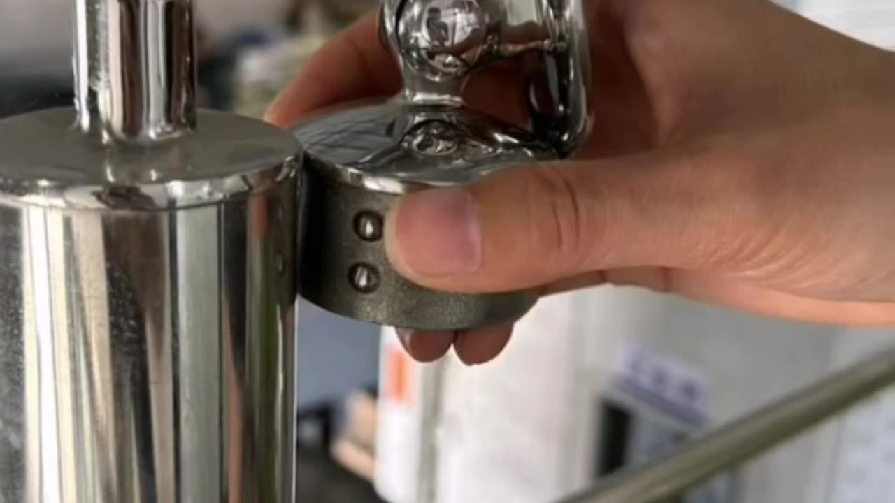 Better corner handling methods #Handrailstaircasefitting #stainlesssteel