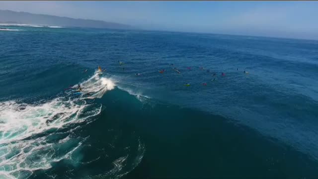 Extreme sea surfing