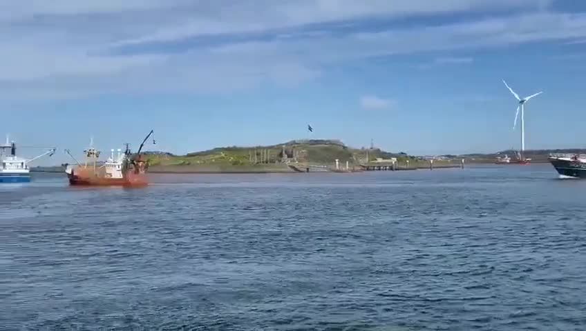 Dutch Fishermen and Farmers Unite Against Arbitrary Climate Restrictions