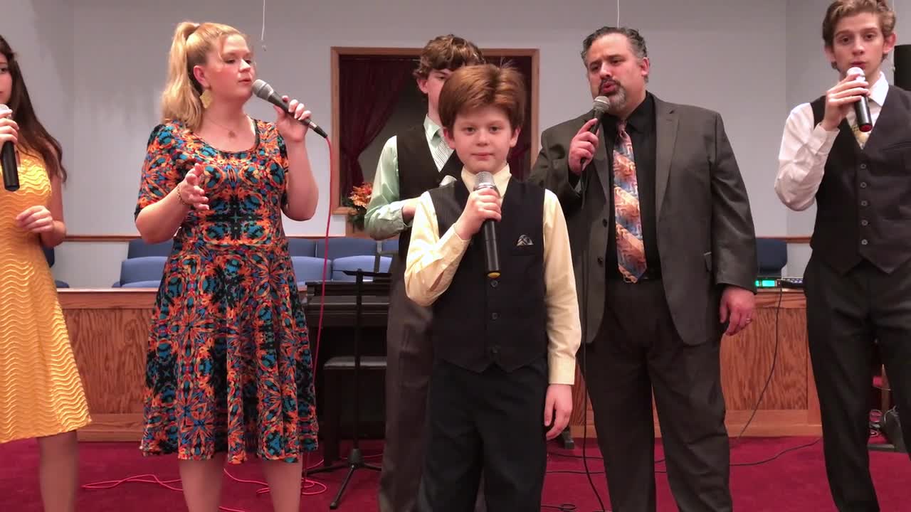 Everson FAMILY A Cappella - He Will Carry You