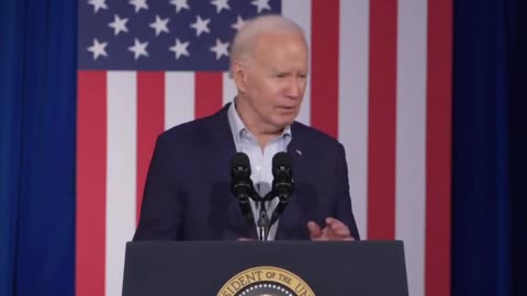 Biden struggles to pronounce the name written on the giant teleprompter in front of him — again