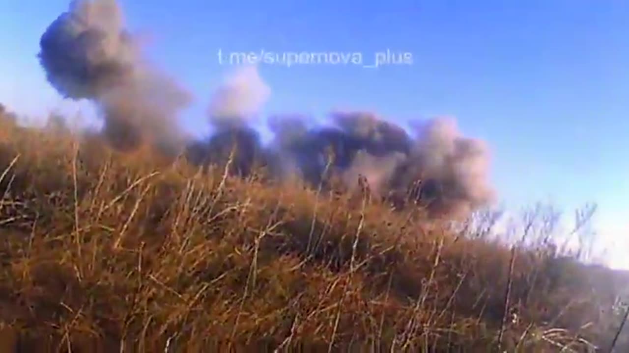 🔥 Ukraine Russia War | Soldiers Taking Cover Amid Russian Artillery in Robotyne | RCF