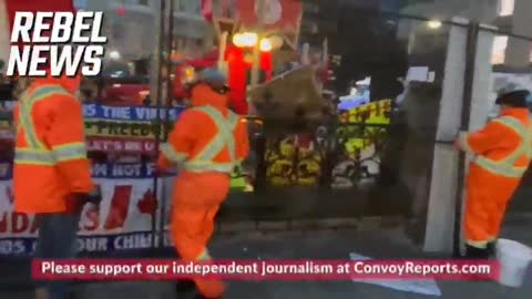 BREAKING IN OTTAWA — Construction workers are building a fence