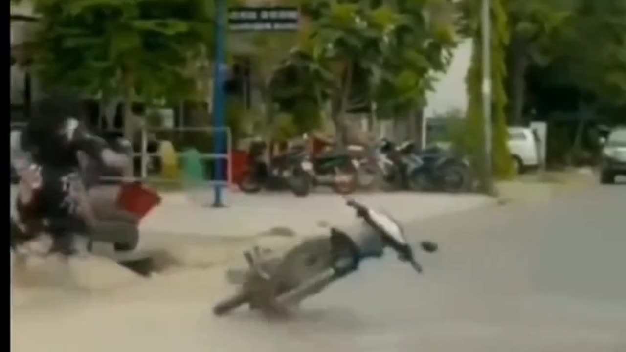 Funny video hahaha