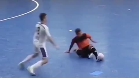 Futsal, defense