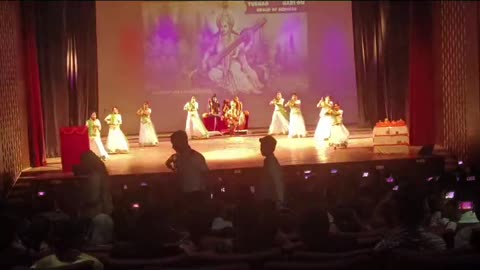 Best dance of girls