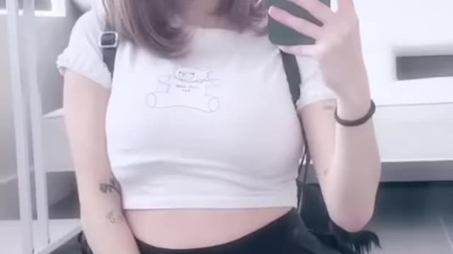 Hot TikTok Girl - Short 86