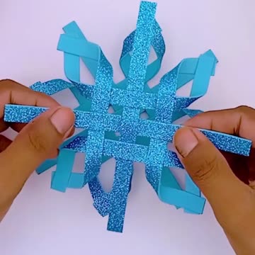 Handmade Christmas Snowflake🎄Christmas Crafts Idea🎄DIY Xmas Tree Ornaments