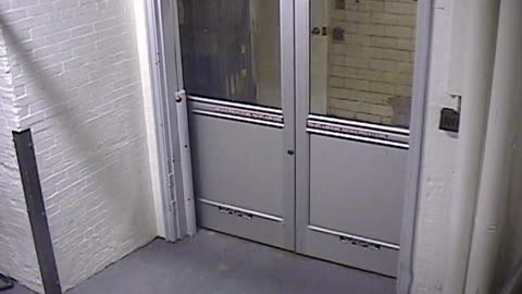 5501LHOBBALoadingDockEast_2021-01-06_23h40min01s750ms.asf